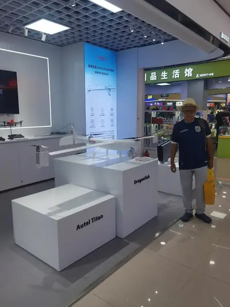 Stand de accesorios y bisutería en la Feria de Cantón